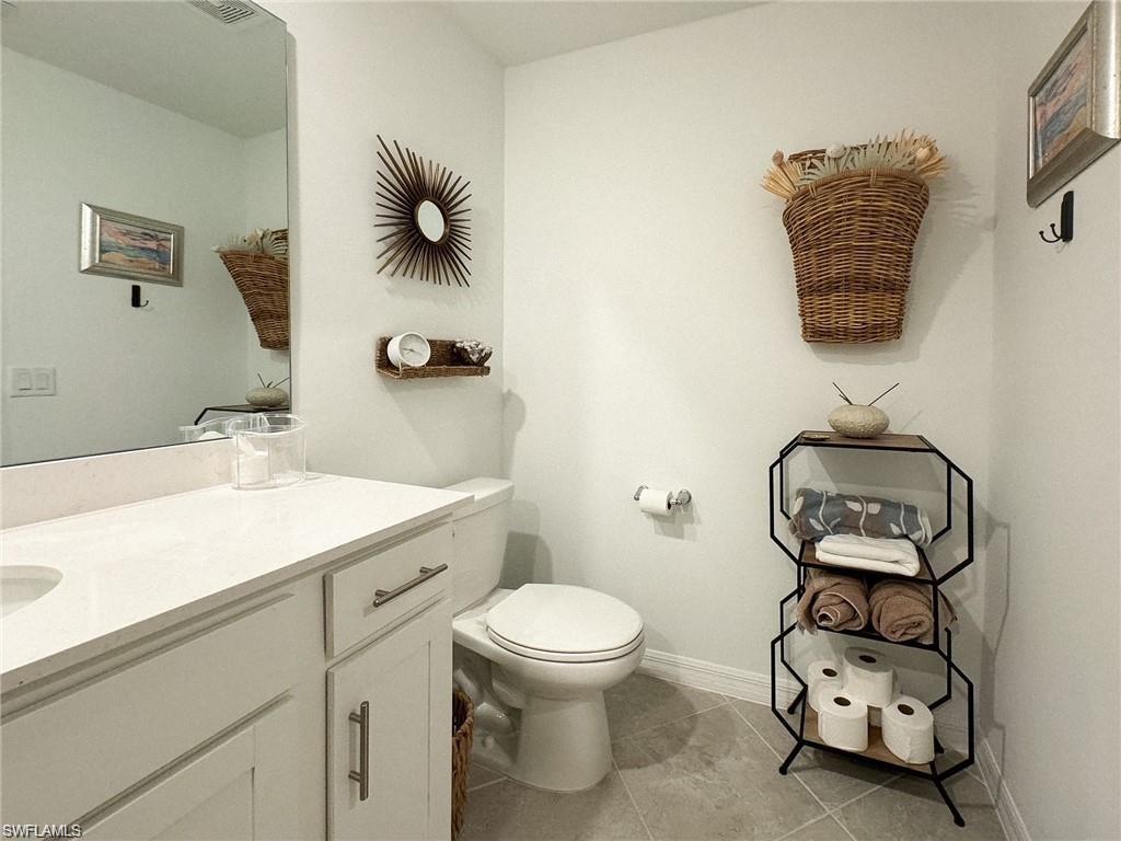 5651 Double Eagle Cir 4323 Property Photo 18