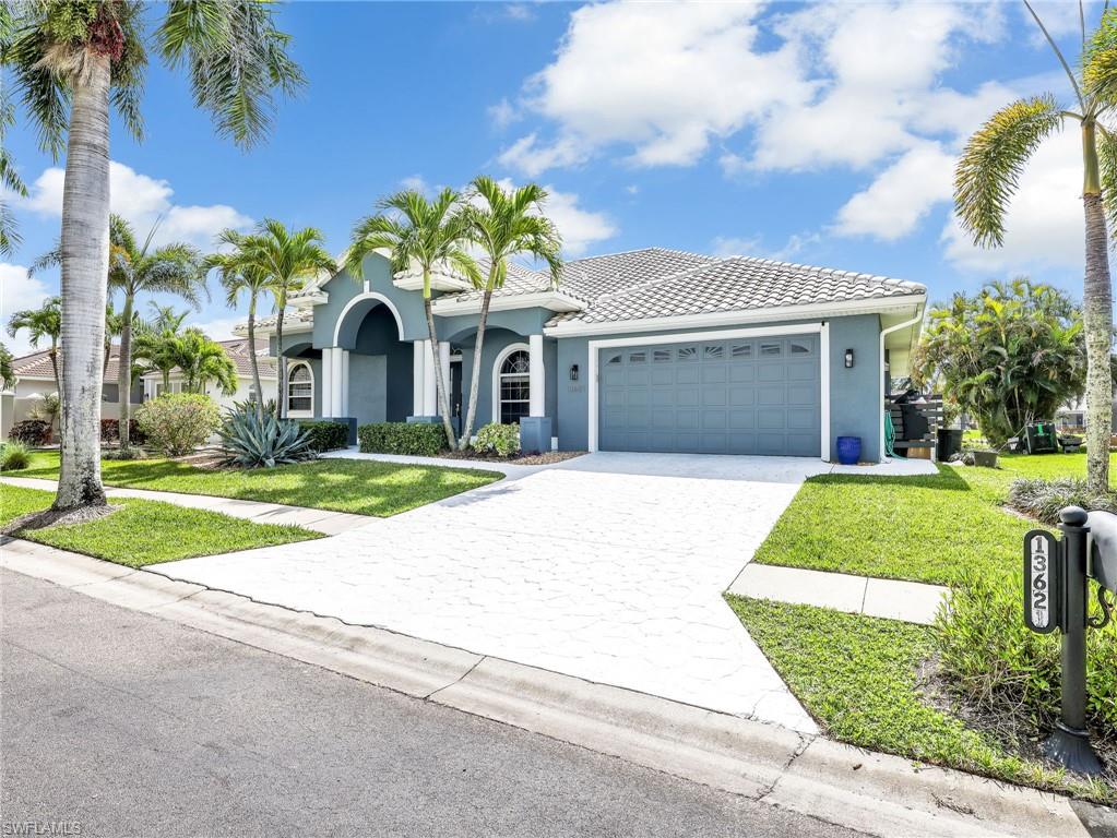 13621 China Berry Way Property Photo 4