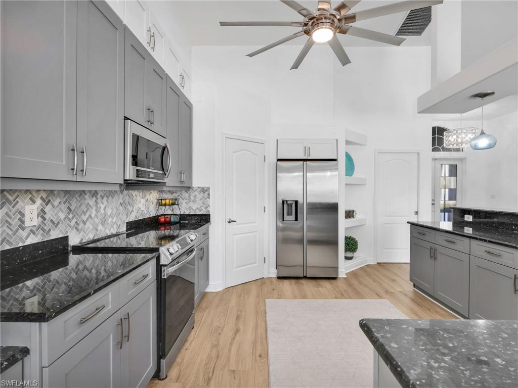 13621 China Berry Way Property Photo 15