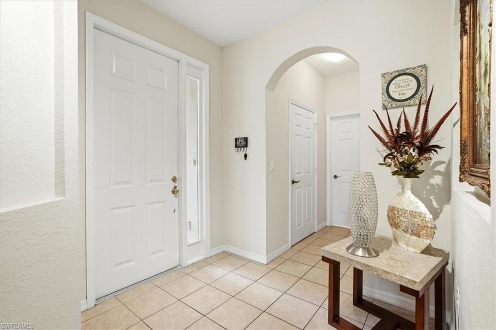7576 Bristol Cir Property Photo 3