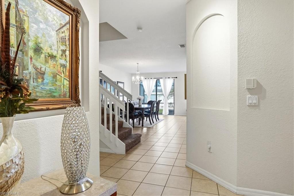 7576 Bristol Cir Property Photo 4