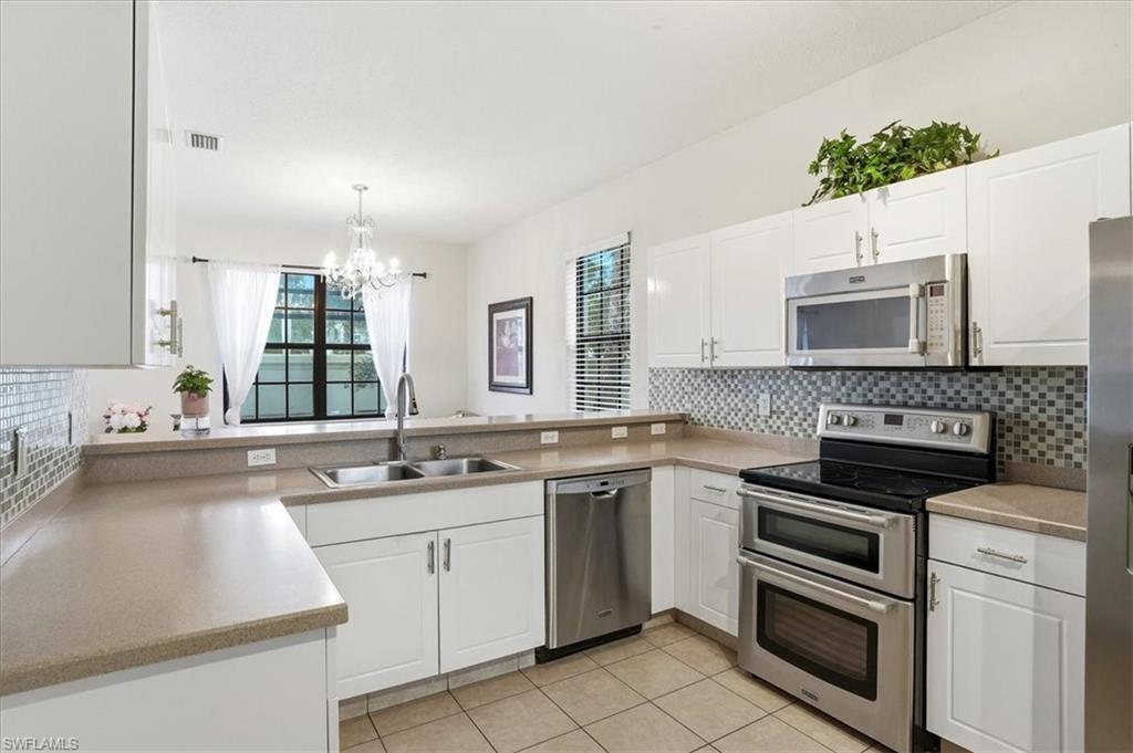 7576 Bristol Cir Property Photo 10