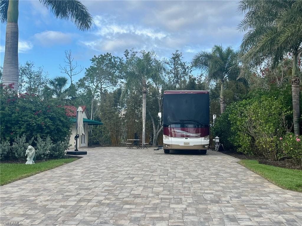 4710 Southern Breeze DR Property Photo 1