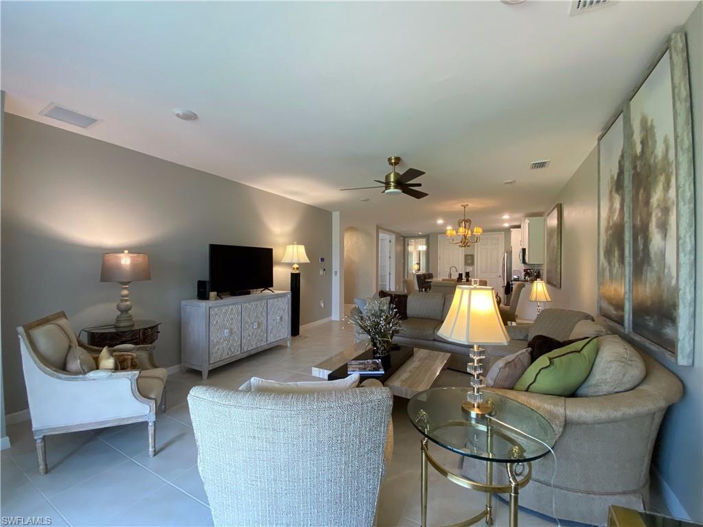 14639 Edgewater Cir Property Photo 5