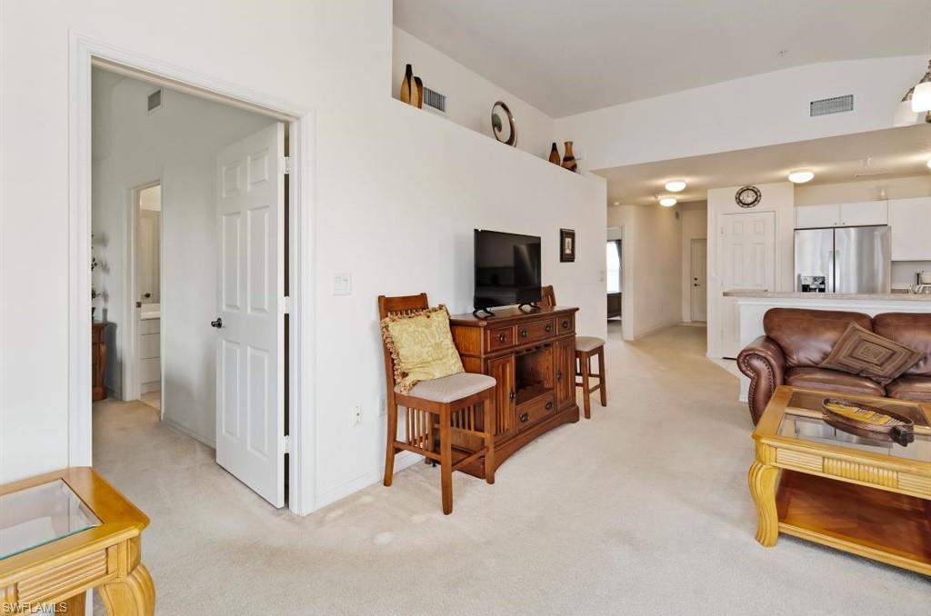 4510 Botanical Place Cir 402 Property Photo 5