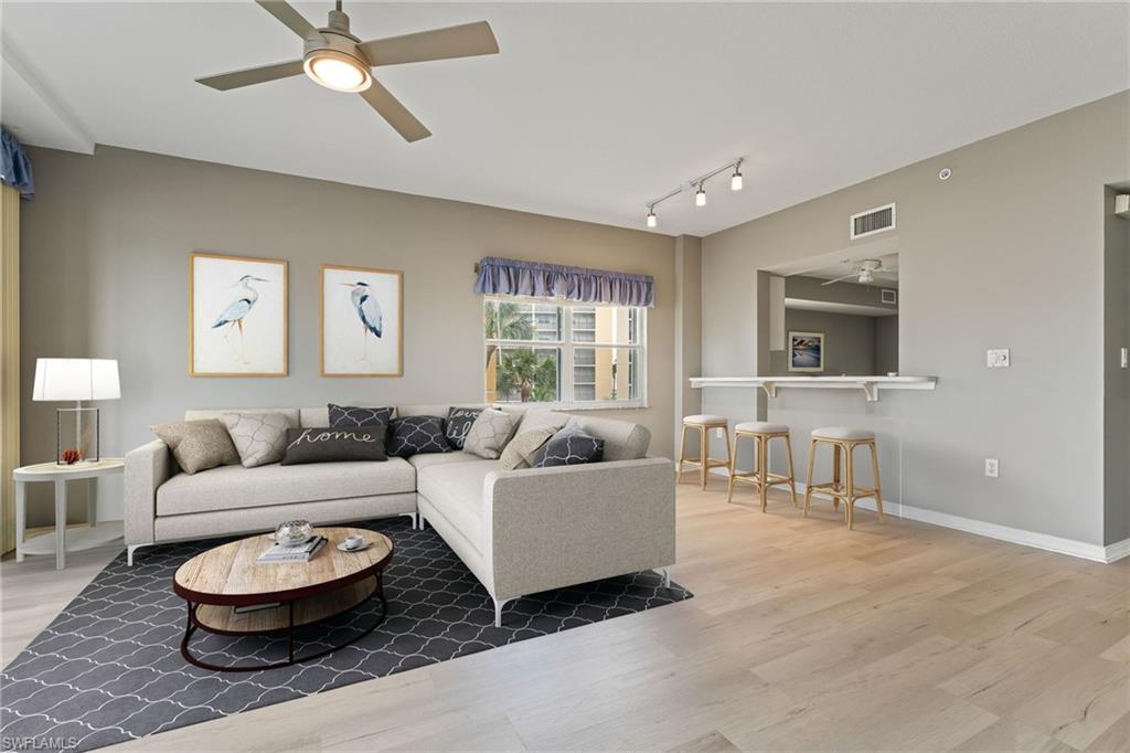 4481 Bay Beach Ln 224 Property Photo 5