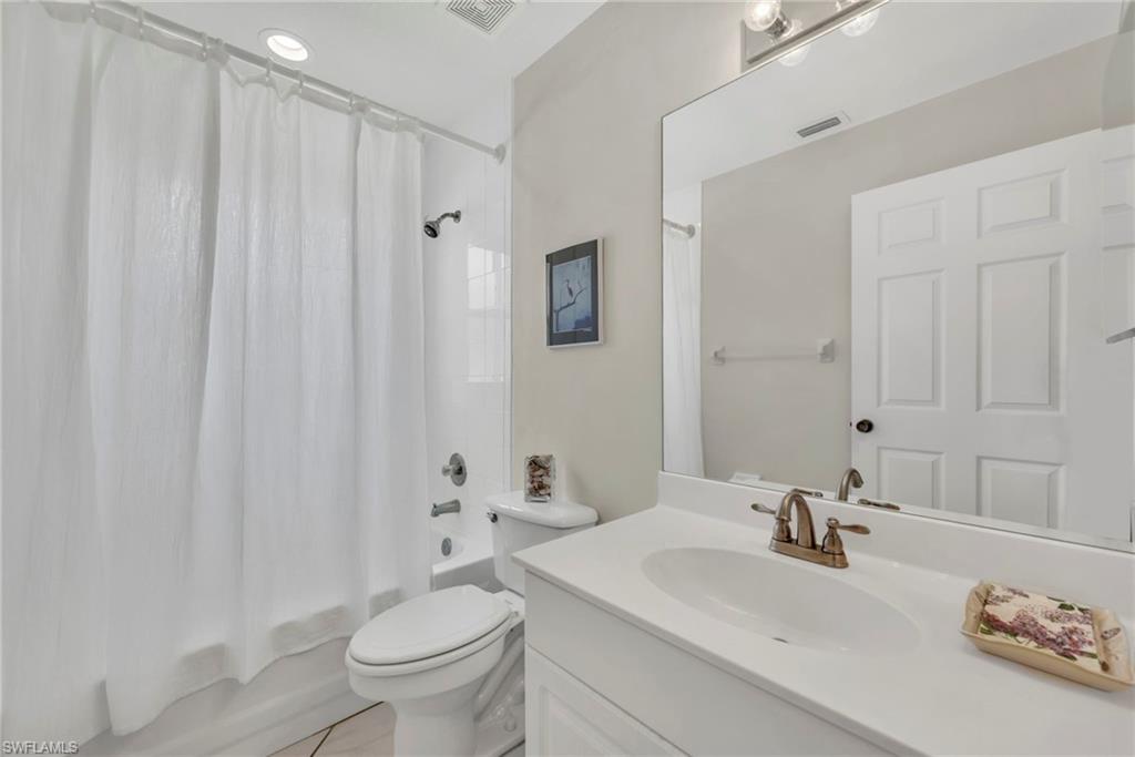 2469 Millcreek Ln 204 Property Photo 11
