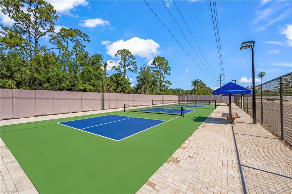 5570 Laguna Caribe Cir Property Photo 17