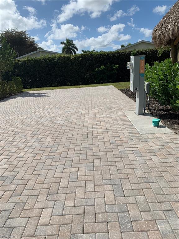 5570 Laguna Caribe Cir Property Photo 19