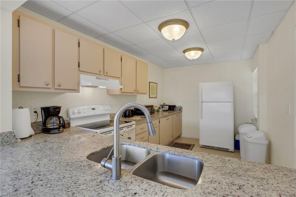 1057 Forest Lakes Dr 1208 Property Photo 8