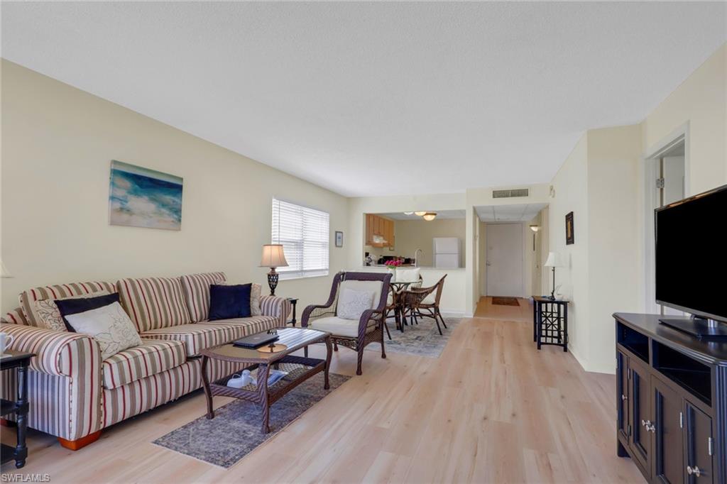 1057 Forest Lakes Dr 1208 Property Photo 11