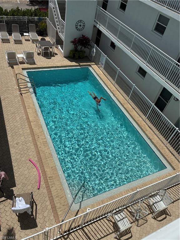 226010362 Property Photo 14