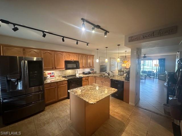 120 Pebble Shores Dr 106 Property Photo 15