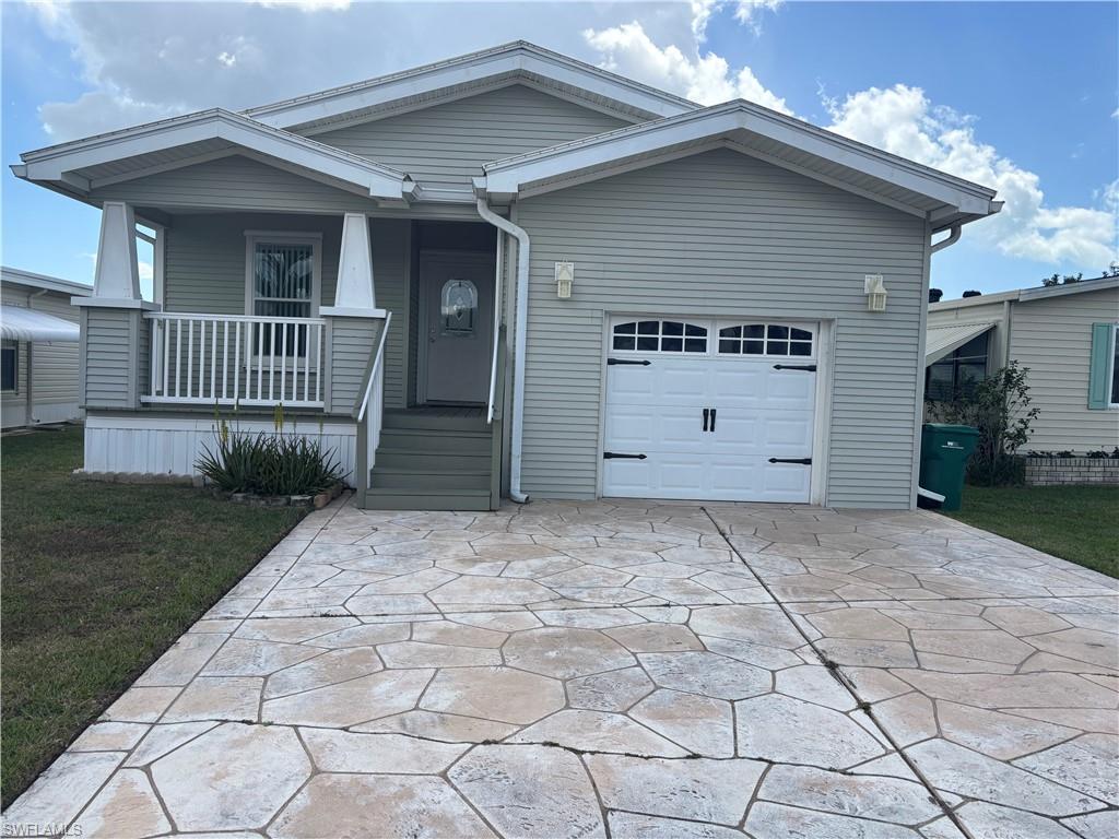 12 Aquamarine AVE 12Q Property Photo 1