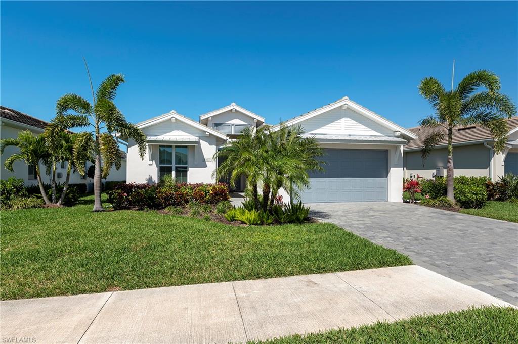 8897 Redonda Dr Property Photo 3