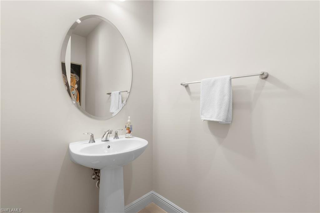 8897 Redonda Dr Property Photo 24