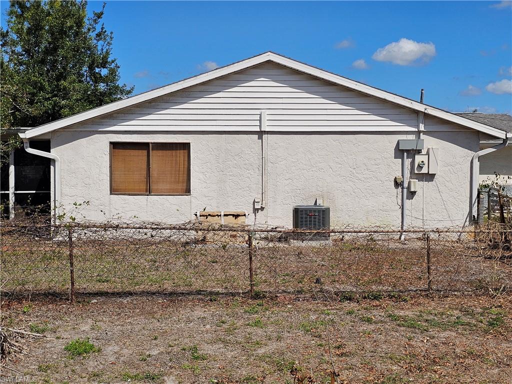226010470 Property Photo 4