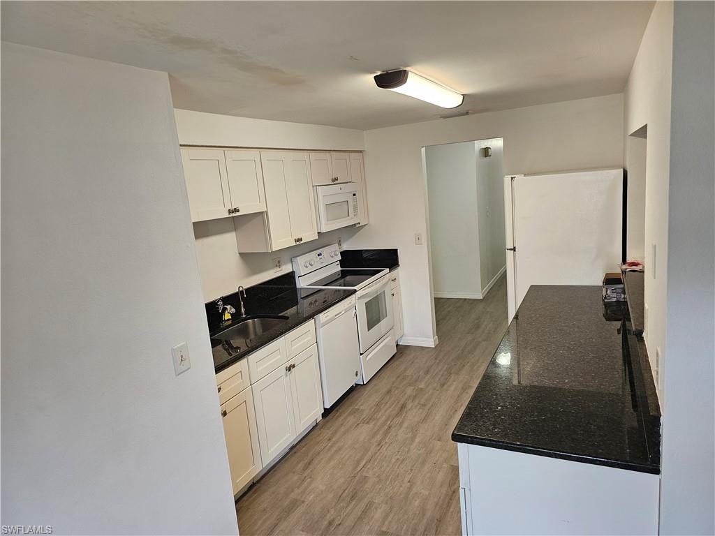 226010470 Property Photo 6