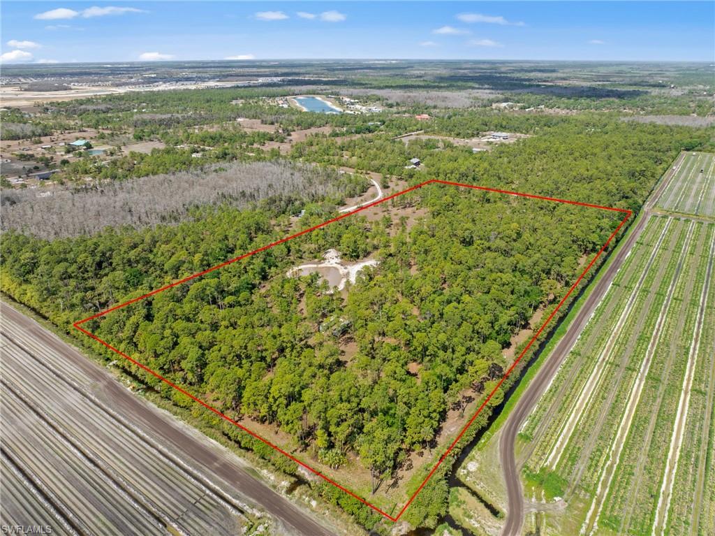 20601 Estero Pines Rd Property Photo 4