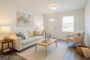 1847 Henderson Ave Property Photo 2