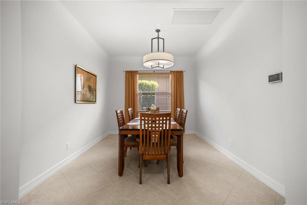 7692 Cottesmore Dr Property Photo 12