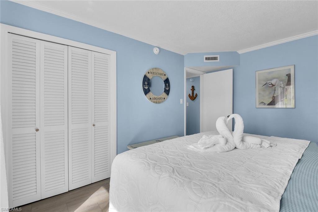 1295 Gulf Shore Blvd S 218 Property Photo 7