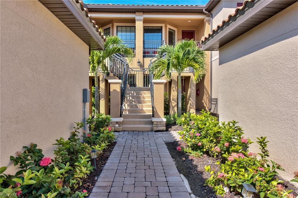 9377 Pocida Ct 204 Property Photo 2