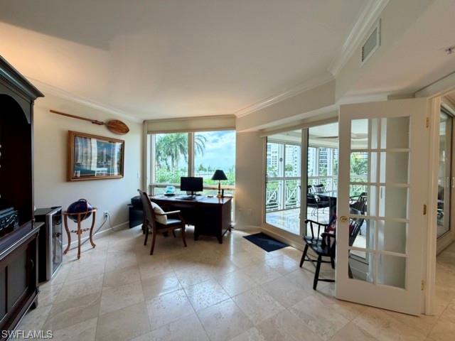 4021 Gulf Shore Blvd N 202 Property Photo 11