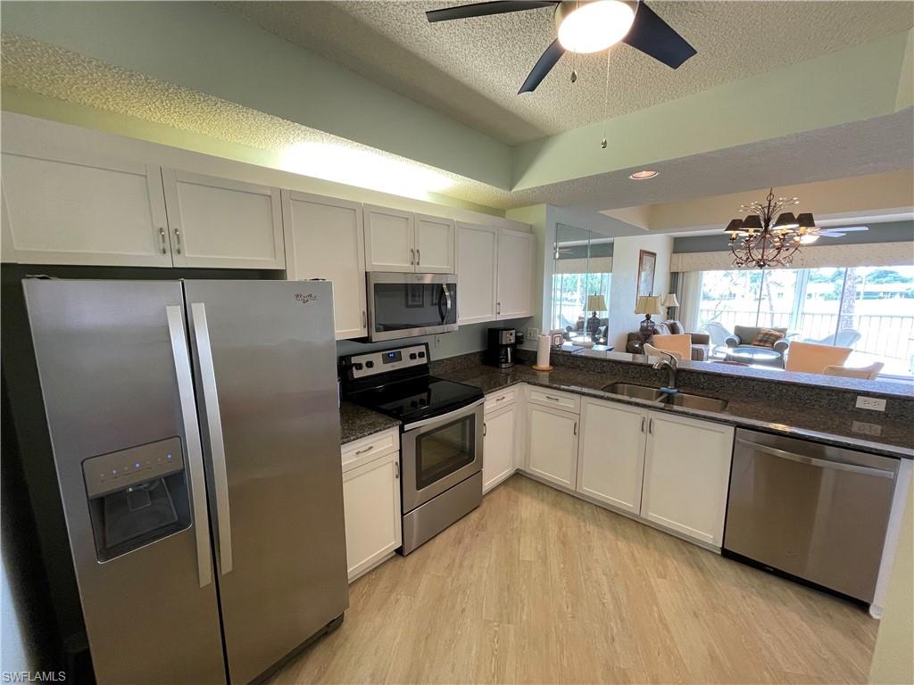 1070 Woodshire Ln E204 Property Photo 6