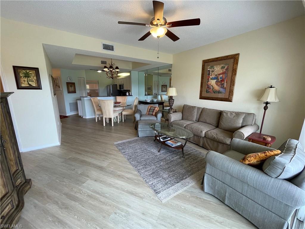 1070 Woodshire Ln E204 Property Photo 11