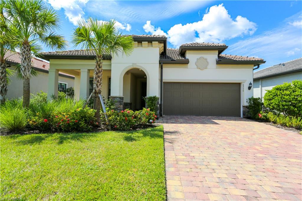 9716 Everglades Dr Property Photo 1
