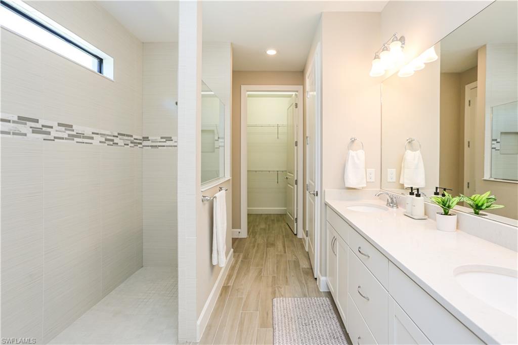 9716 Everglades Dr Property Photo 18