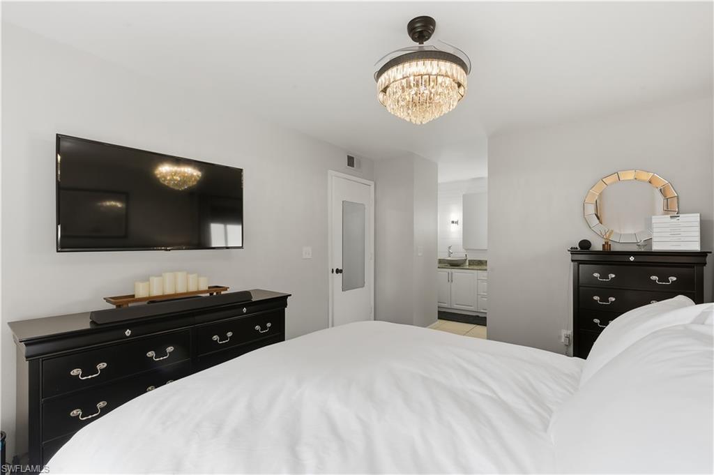 14861 Summerlin Woods Dr 6 Property Photo 7