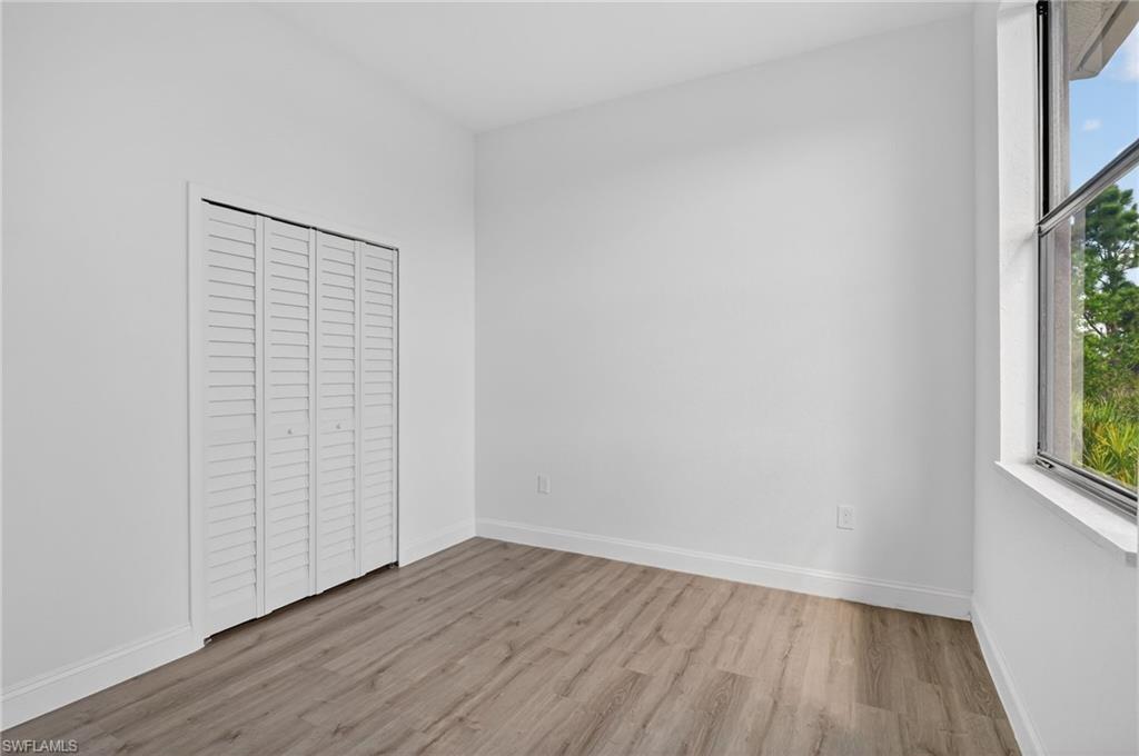 633 Cane St E Property Photo 15