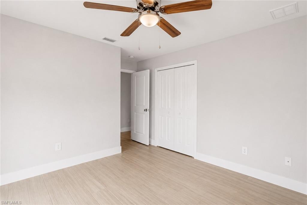 221 29th Pl Property Photo 27