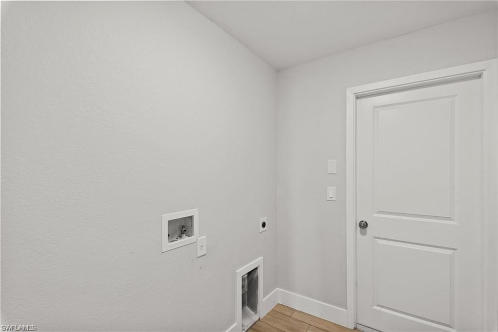 221 29th Pl Property Photo 29