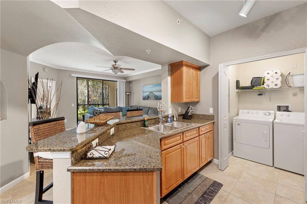 12955 Positano Cir 104 Property Photo 9