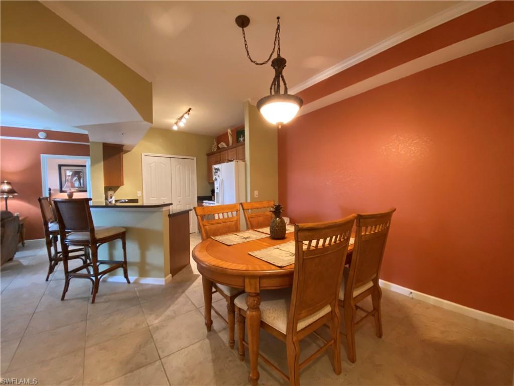 12940 Positano Cir 204 Property Photo 5