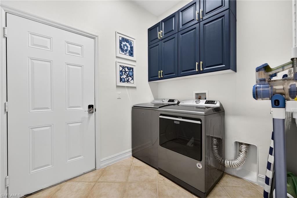 8180 Sanctuary Dr 2 Property Photo 21