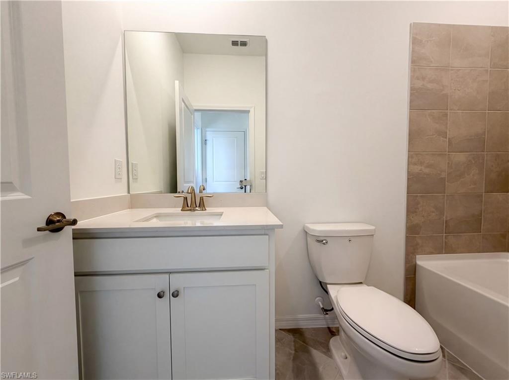 3818 46th St Property Photo 12