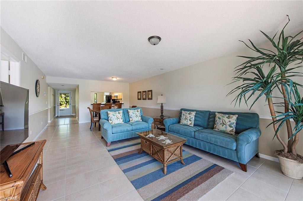 1290 Yesica Ann Cir G-105 Property Photo 3