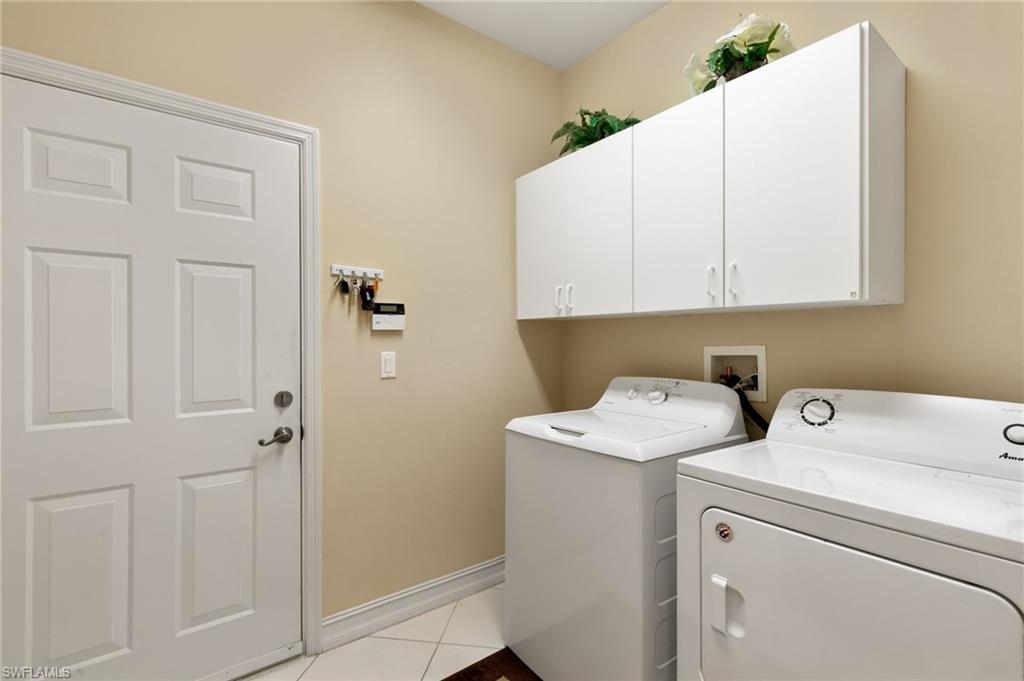 8140 Chancel Ct 2 Property Photo 21