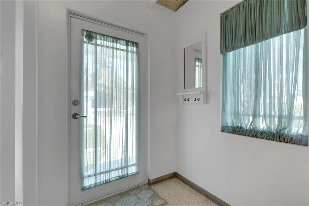 1278 Rainbow Ct Property Photo 5
