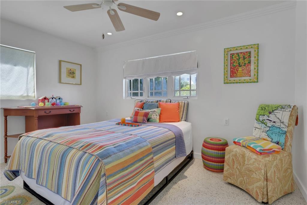 1290 Venetian Way Property Photo 22