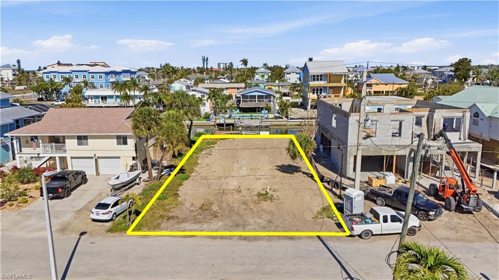 129 Curlew St Property Photo 1