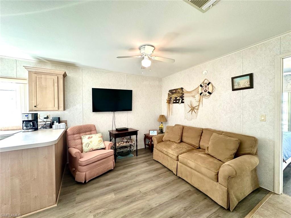 1180 Chokoloskee Dr 32 Property Photo 11