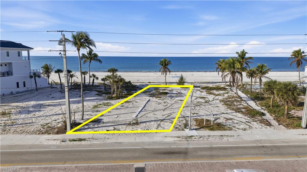 3730 Estero Blvd Property Photo 14