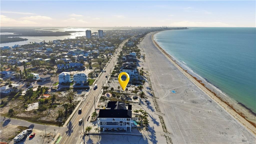 3724 Estero Blvd Property Photo 10
