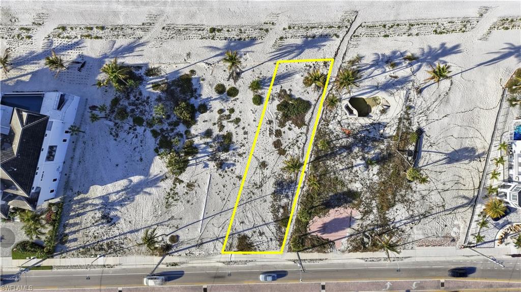 3724 Estero Blvd Property Photo 13
