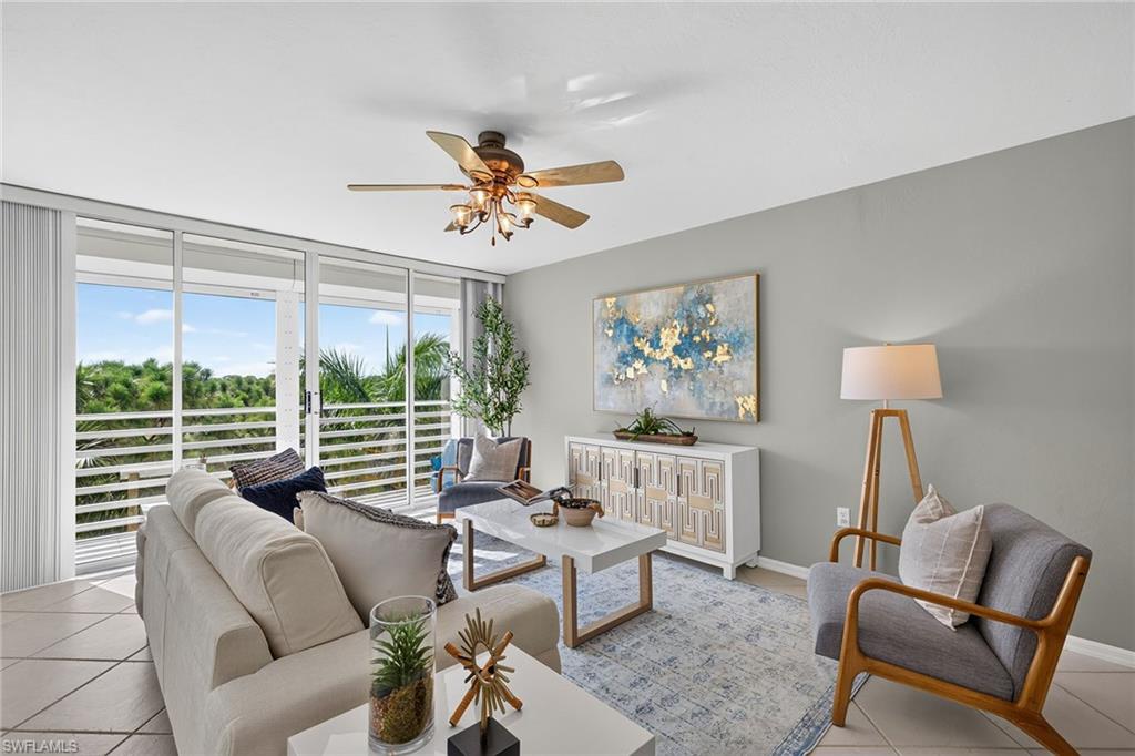 285 Naples Cove Dr 1703 Property Photo 1
